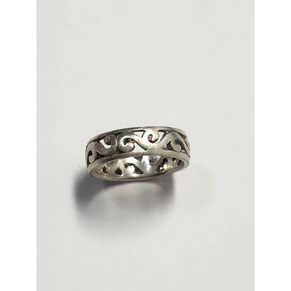 Tiny Sterling Silver Filigree Band Ring Size 1